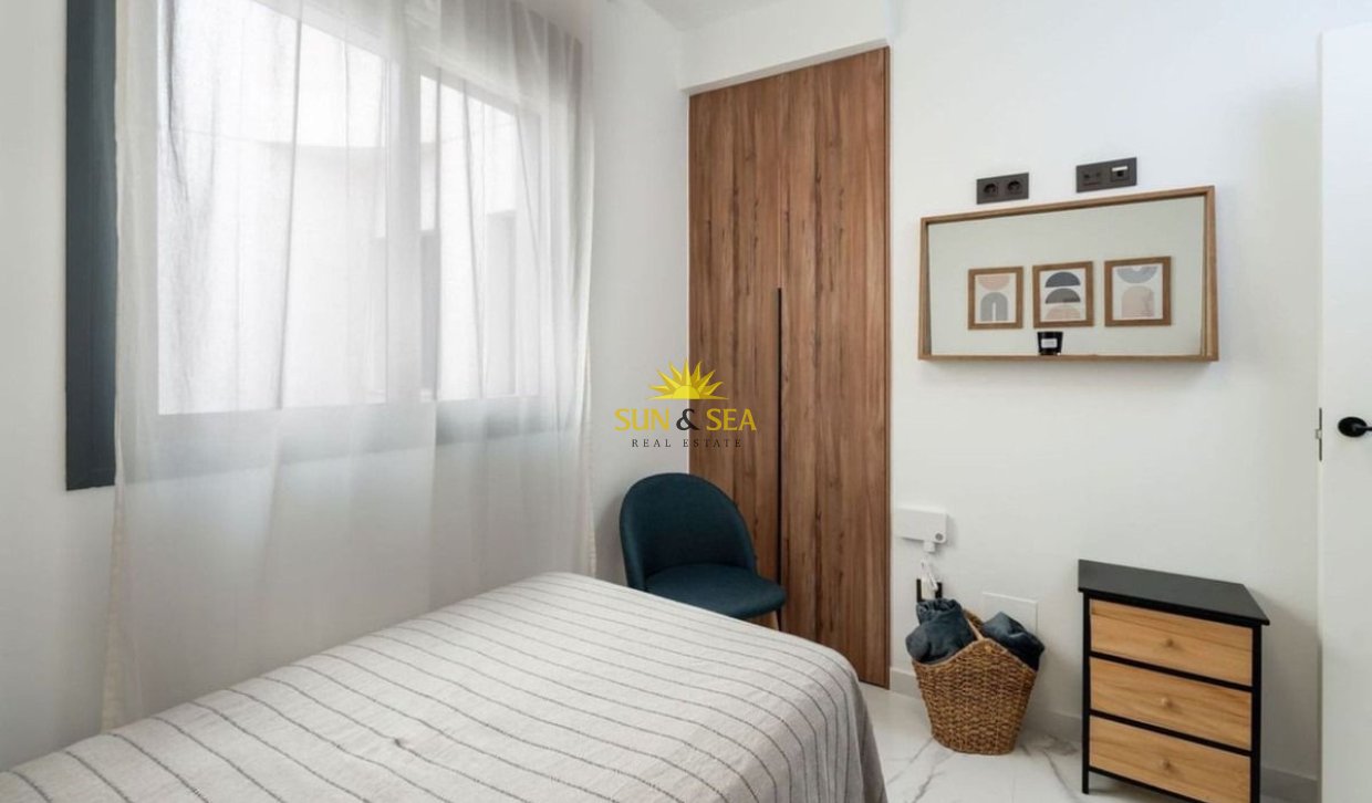 Reventa - Apartamento - Torrevieja - Puerto de Torrevieja