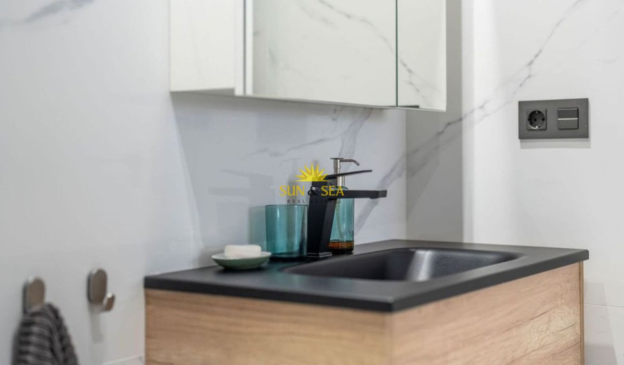 Reventa - Apartamento - Torrevieja - Puerto de Torrevieja