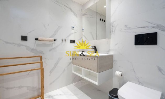 Reventa - Apartamento - Torrevieja - Puerto de Torrevieja