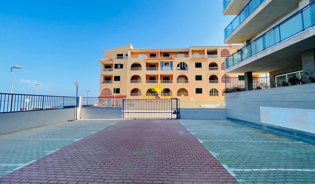 Location à long terme - Appartement - La Manga del Mar Menor - La Manga