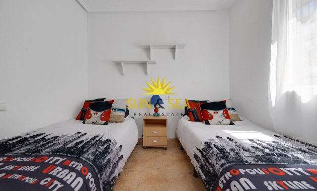 Alquiler a largo plazo - Bungalow - Torrevieja - torrevieja