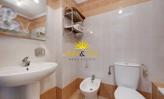 Alquiler a largo plazo - Bungalow - Torrevieja - torrevieja
