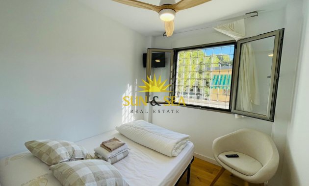Alquiler a largo plazo - Chalet - Alicante - Playa San Juan