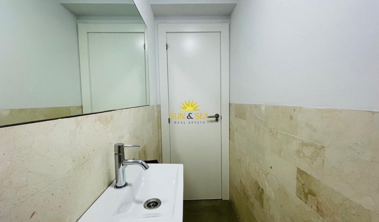 Alquiler a largo plazo - Chalet - Alicante - Playa San Juan