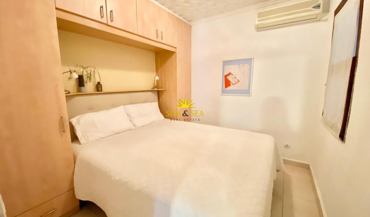 Location à long terme - Villa - Guardamar del Segura - Pinomar