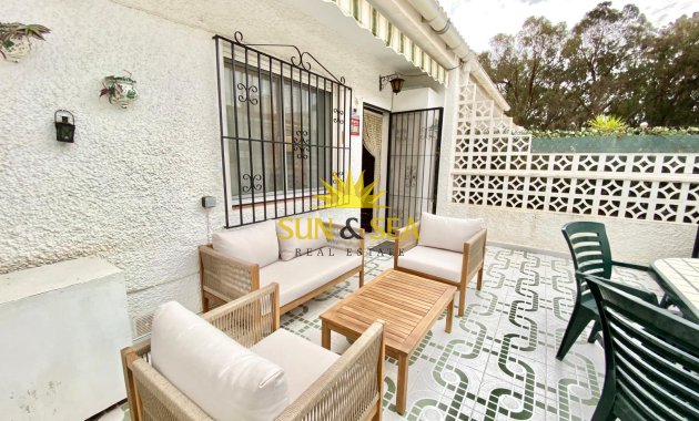 Location à long terme - Villa - Guardamar del Segura - Pinomar