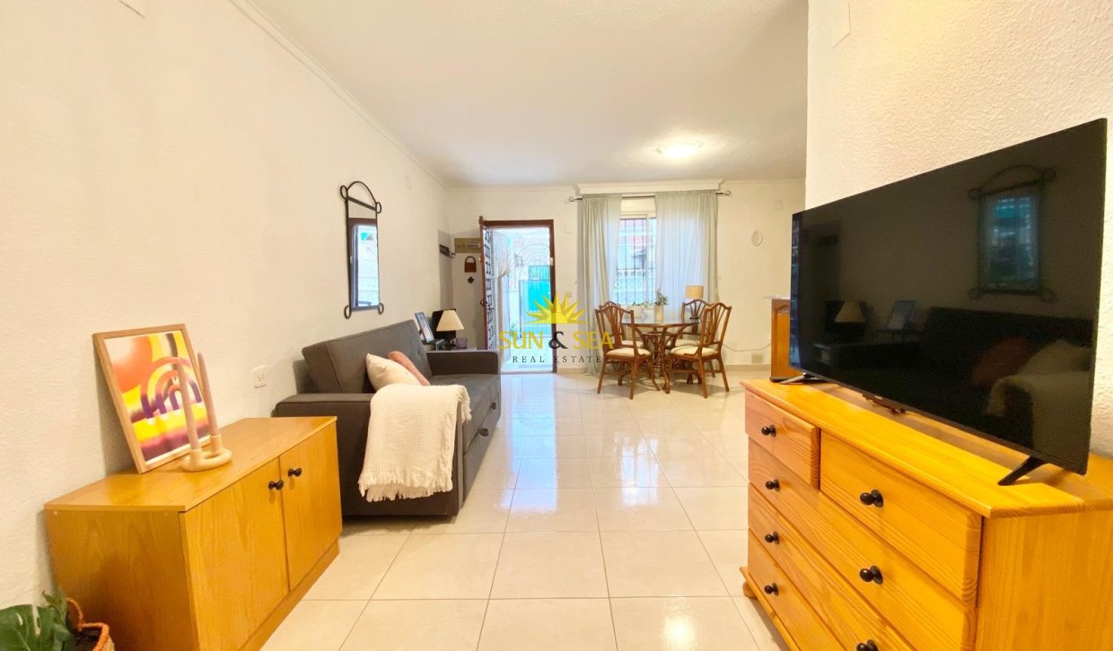 Location à long terme - Villa - Guardamar del Segura - Pinomar