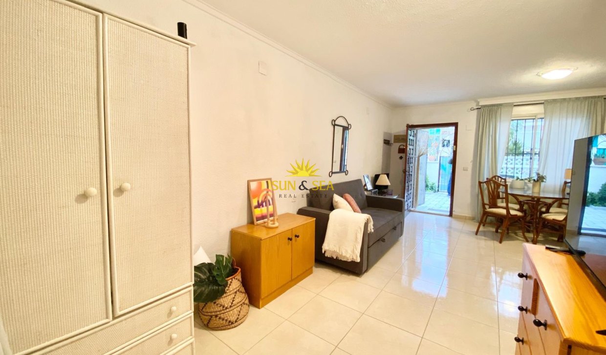 Location à long terme - Villa - Guardamar del Segura - Pinomar