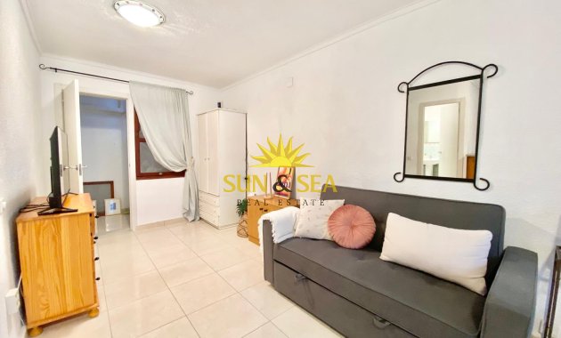 Location à long terme - Villa - Guardamar del Segura - Pinomar