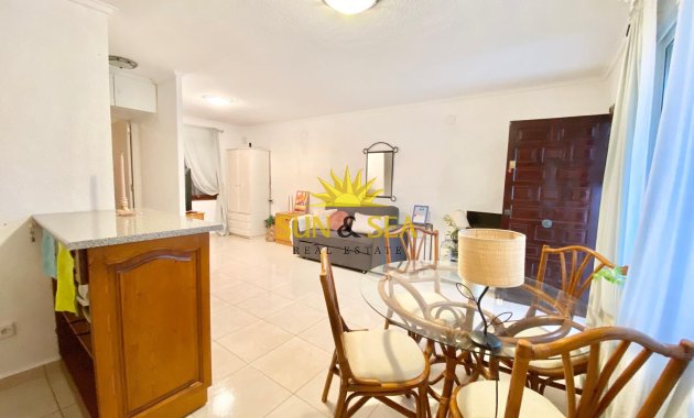 Location à long terme - Villa - Guardamar del Segura - Pinomar
