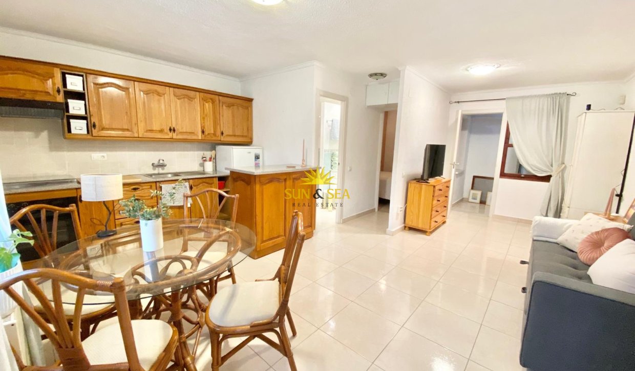 Location à long terme - Villa - Guardamar del Segura - Pinomar