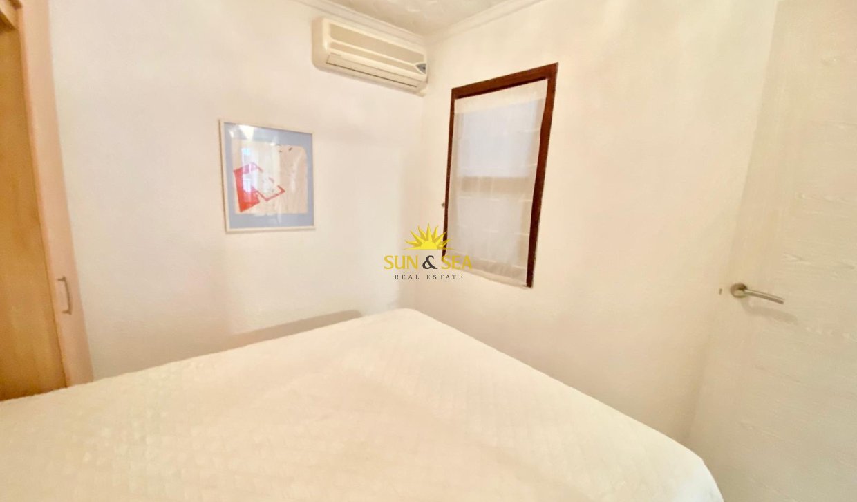 Location à long terme - Villa - Guardamar del Segura - Pinomar