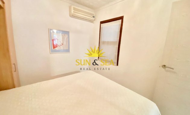 Location à long terme - Villa - Guardamar del Segura - Pinomar