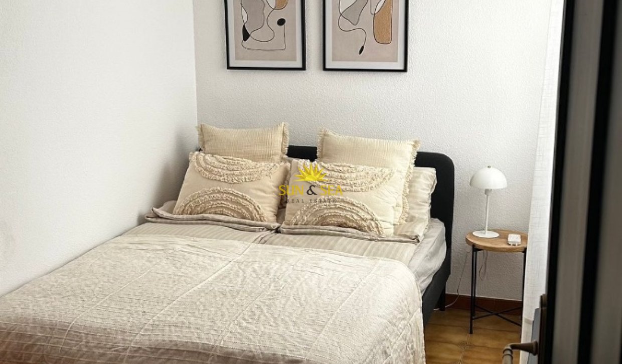 Location à long terme - Appartement - Torrevieja - Centro