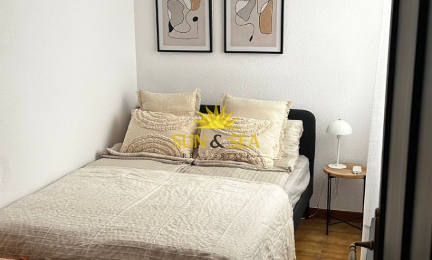 Location à long terme - Appartement - Torrevieja - Centro