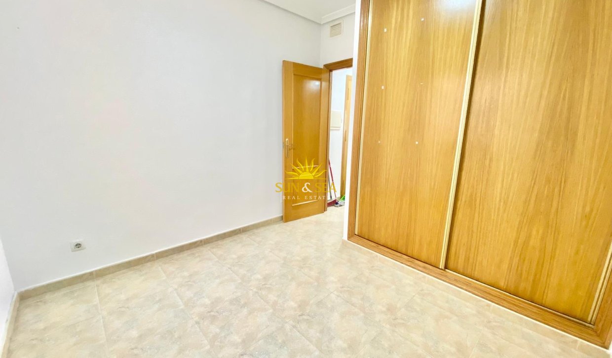 Alquiler a largo plazo - Apartamento - San Pedro del Pinatar - Los Antolinos