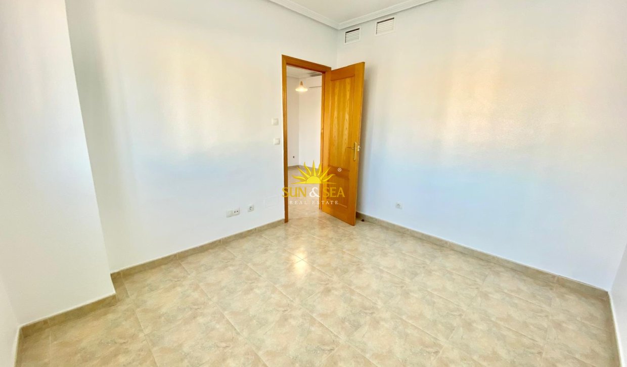 Alquiler a largo plazo - Apartamento - San Pedro del Pinatar - Los Antolinos