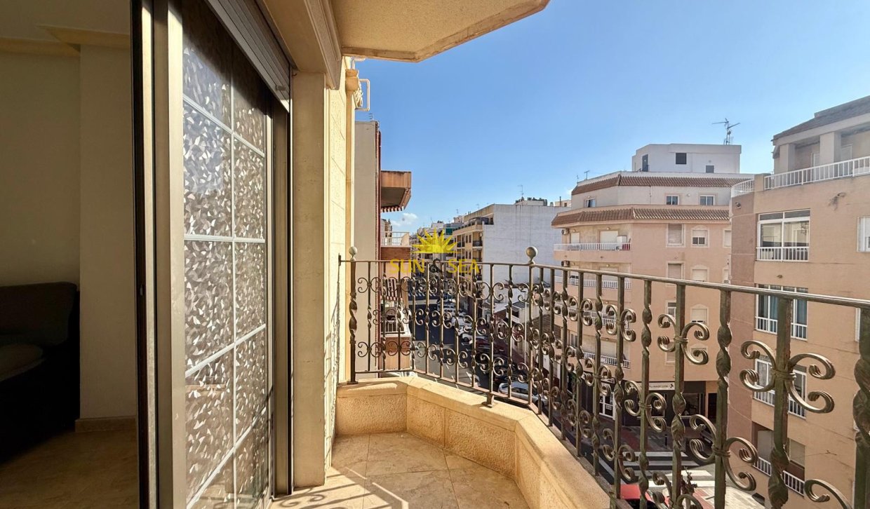 Reventa - Apartamento - Torrevieja - Centro