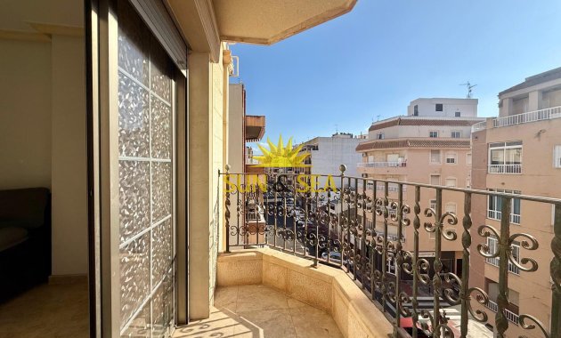 Reventa - Apartamento - Torrevieja - Centro