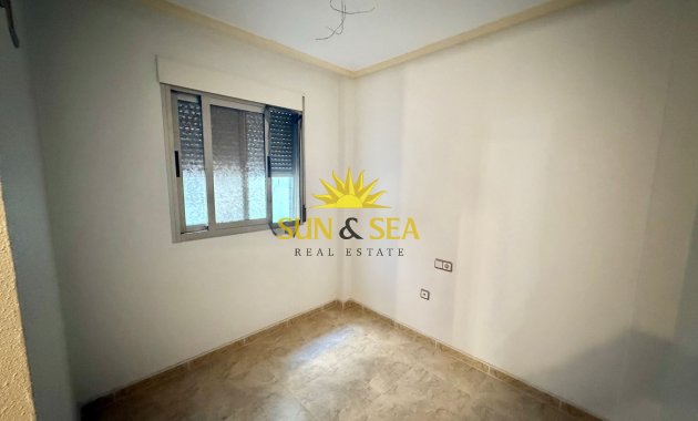 Reventa - Apartamento - Torrevieja - Centro