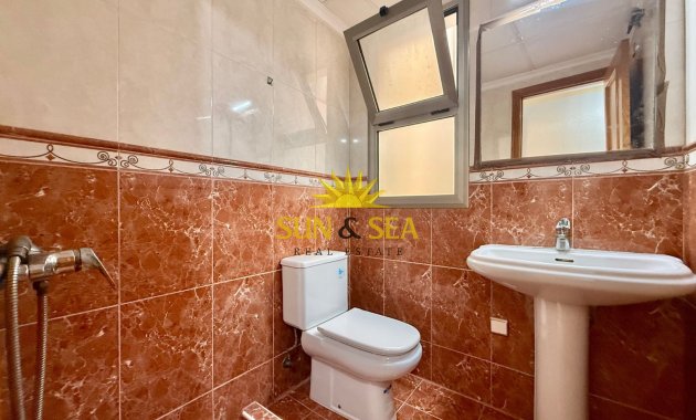 Reventa - Apartamento - Torrevieja - Centro