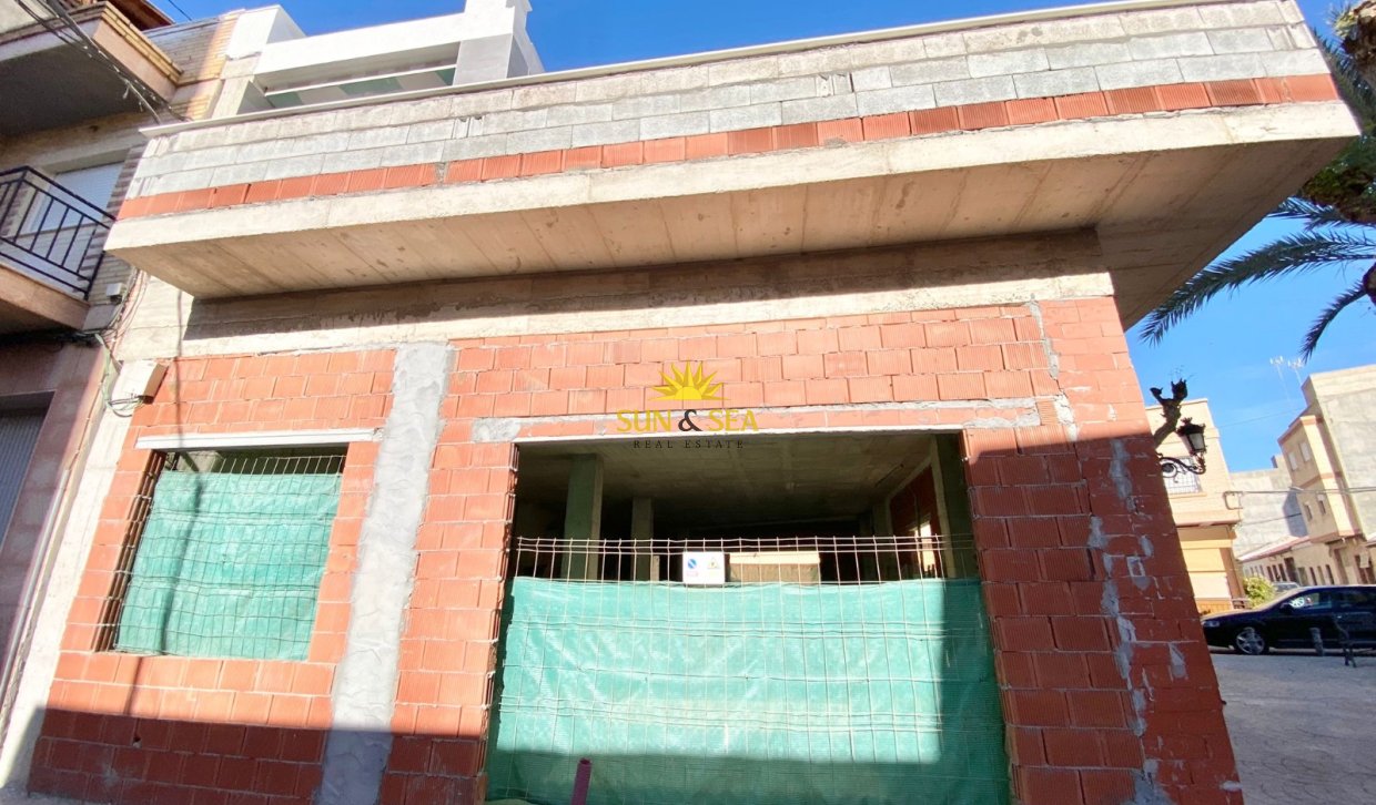 Long Term Rental - Commercial - Albatera