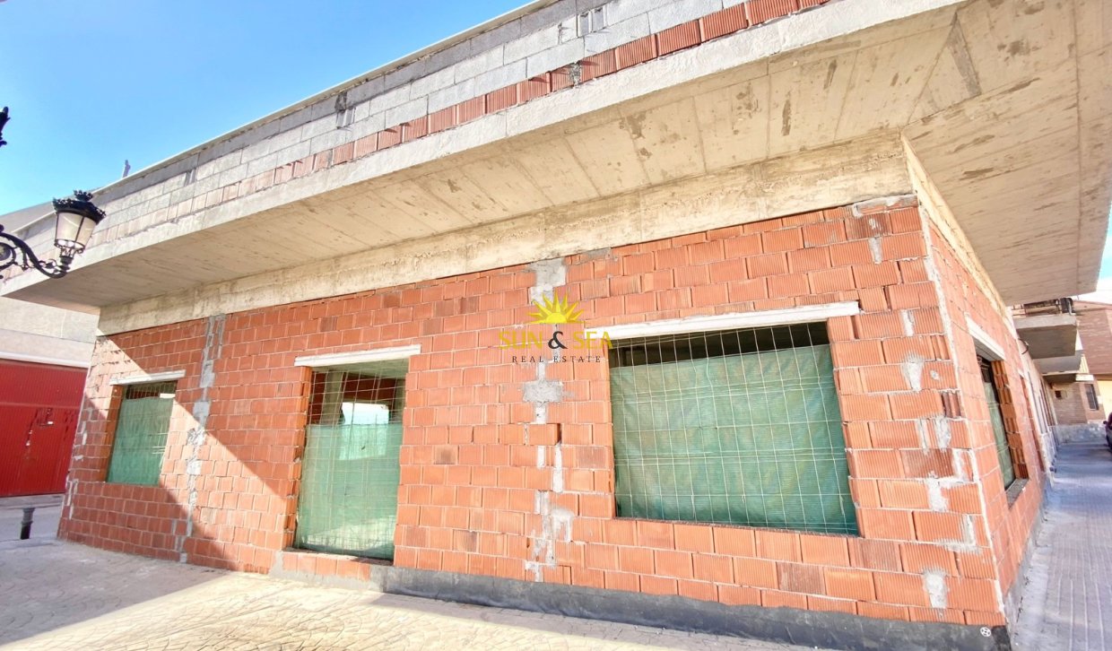 Long Term Rental - Commercial - Albatera