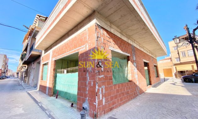 Long Term Rental - Commercial - Albatera