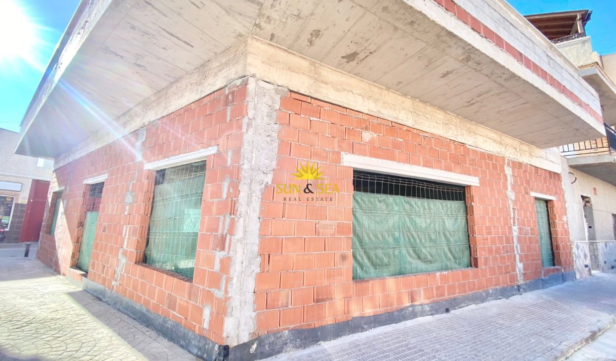 Long Term Rental - Commercial - Albatera