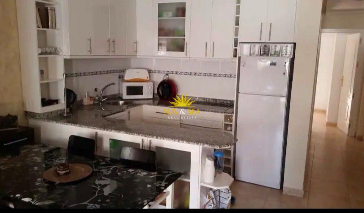 Kurzzeit-Vermietung - Ground Floor - 