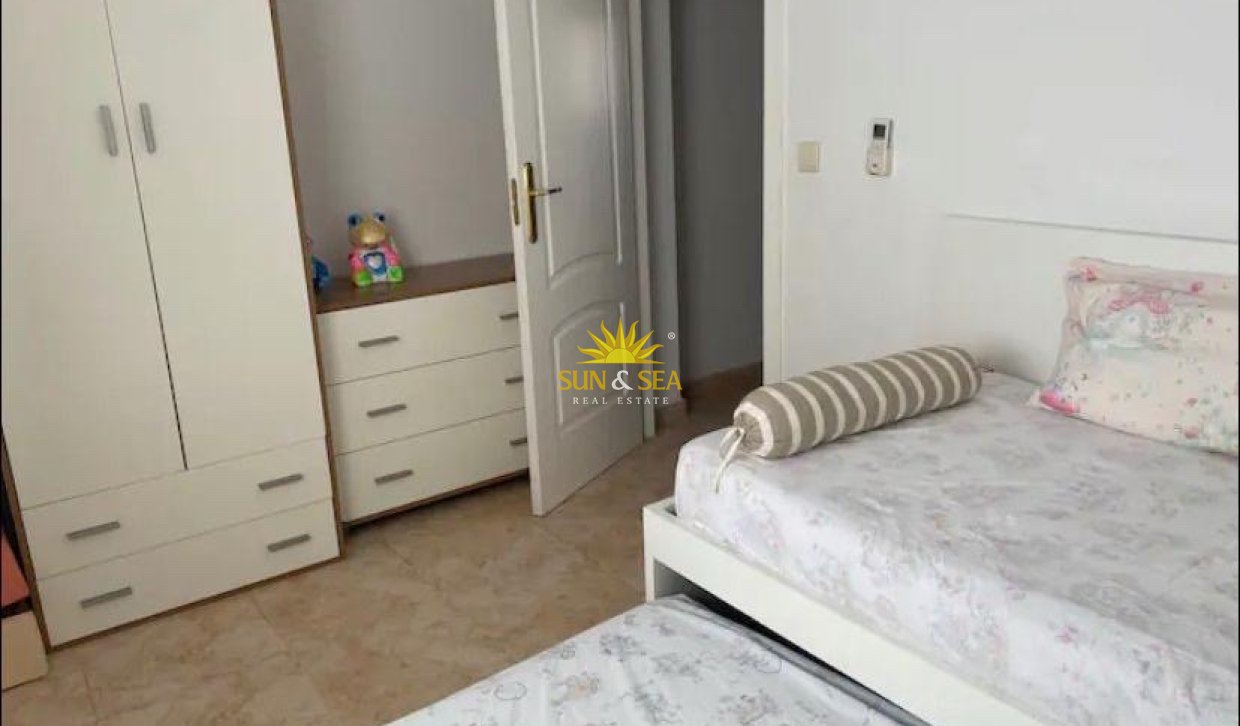 Kurzzeit-Vermietung - Ground Floor - 