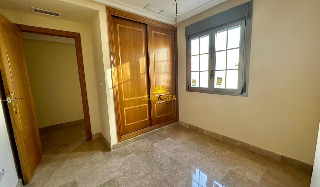 Reventa - Apartamento - Torrevieja - Centro