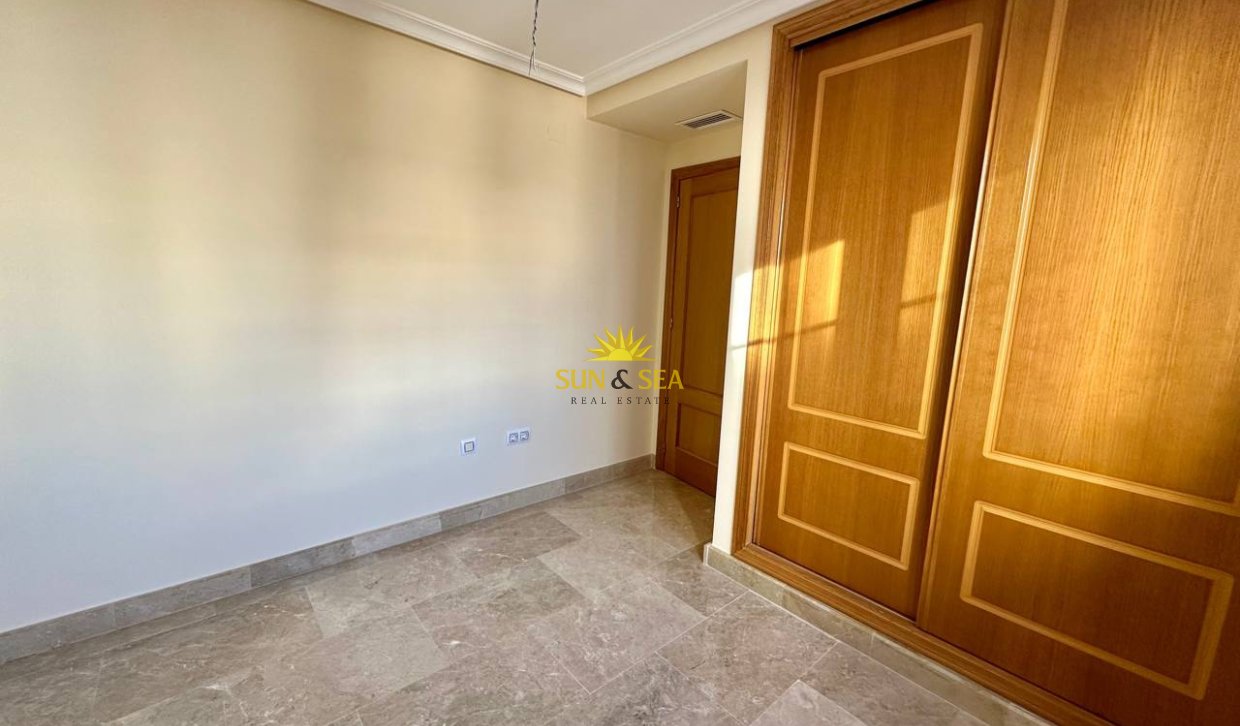 Reventa - Apartamento - Torrevieja - Centro