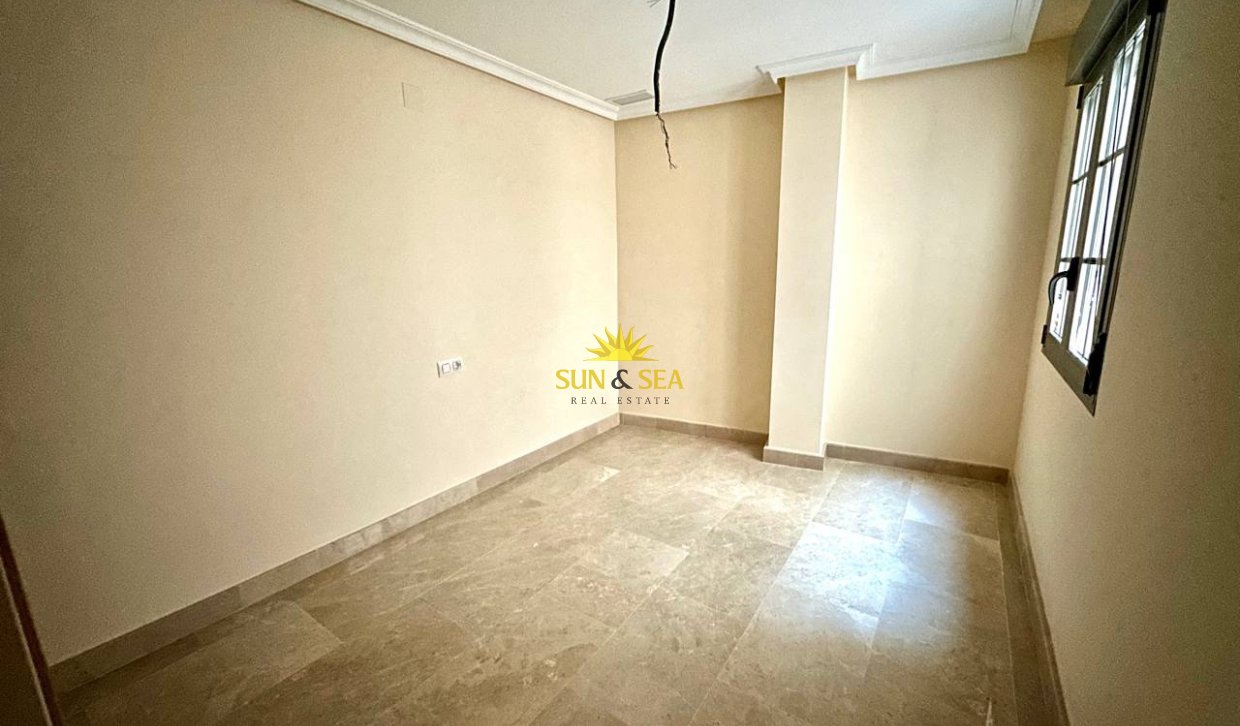 Reventa - Apartamento - Torrevieja - Centro