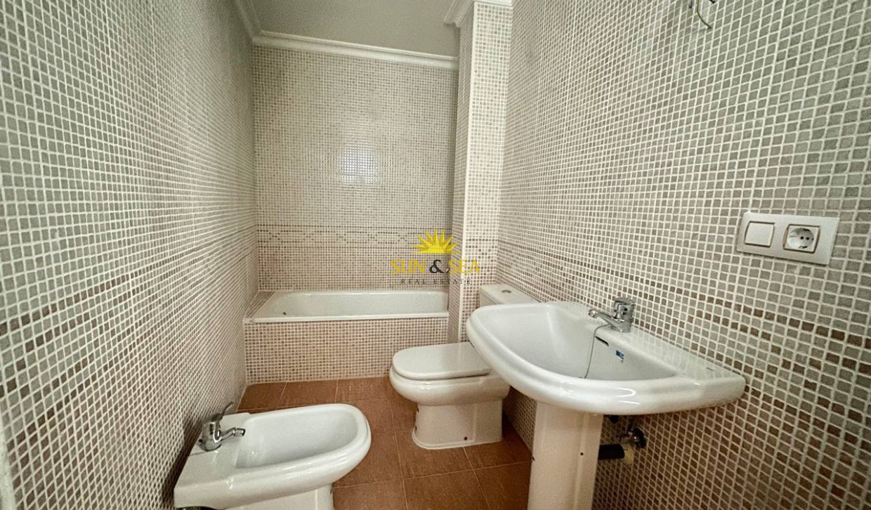 Reventa - Apartamento - Torrevieja - Centro