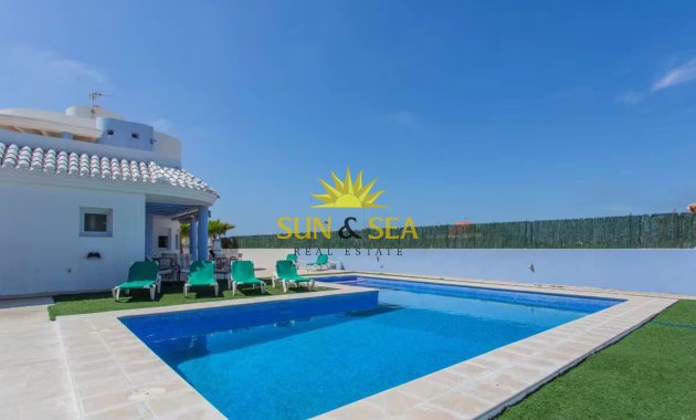Long Term Rental - Villa - La Manga del Mar Menor - Zona Urbanización Veneziola Golf