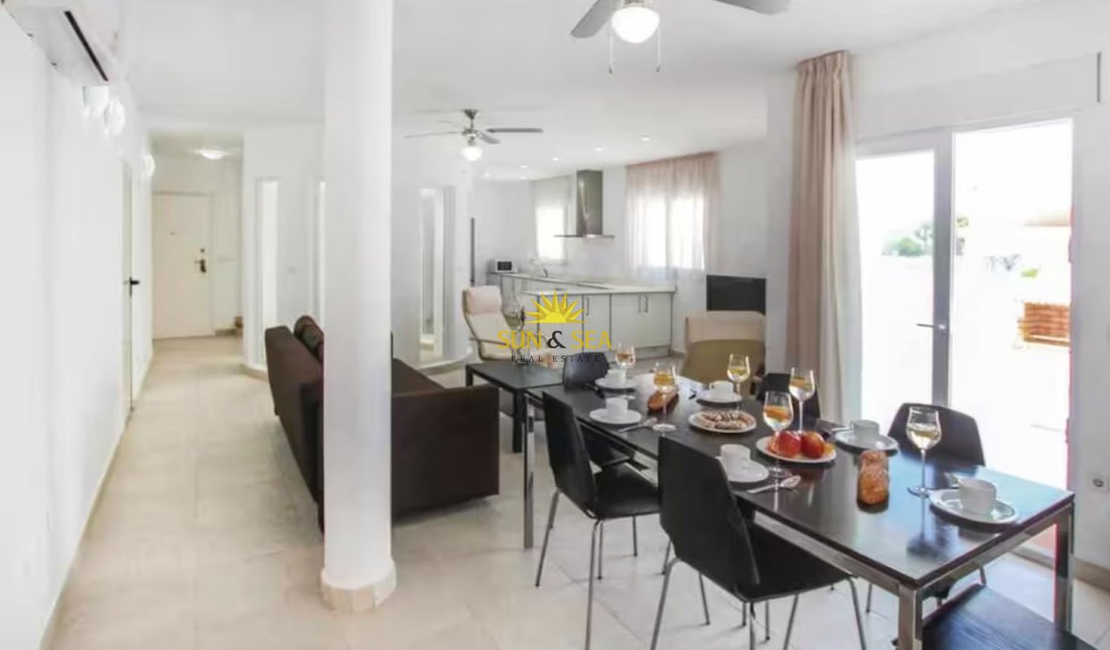 Long Term Rental - Villa - La Manga del Mar Menor - Zona Urbanización Veneziola Golf