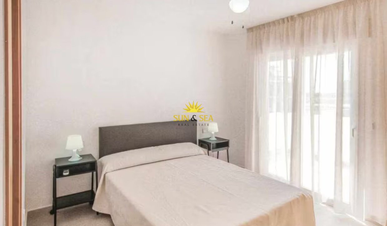 Long Term Rental - Villa - La Manga del Mar Menor - Zona Urbanización Veneziola Golf