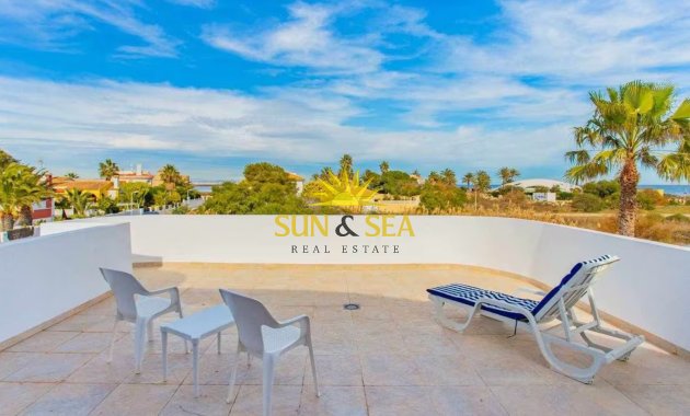 Long Term Rental - Villa - La Manga del Mar Menor - Zona Urbanización Veneziola Golf