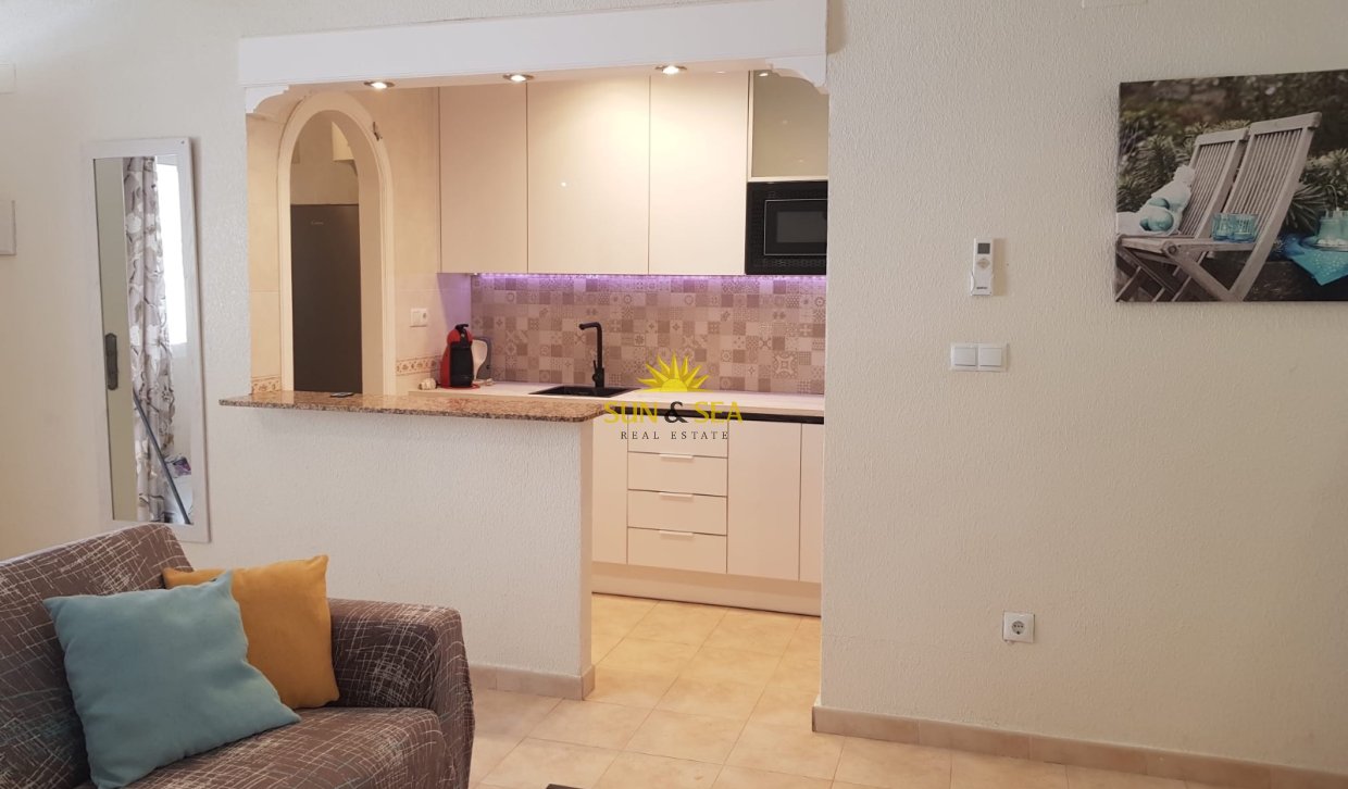 Long Term Rental - Villa - Orihuela Costa - Villamartín