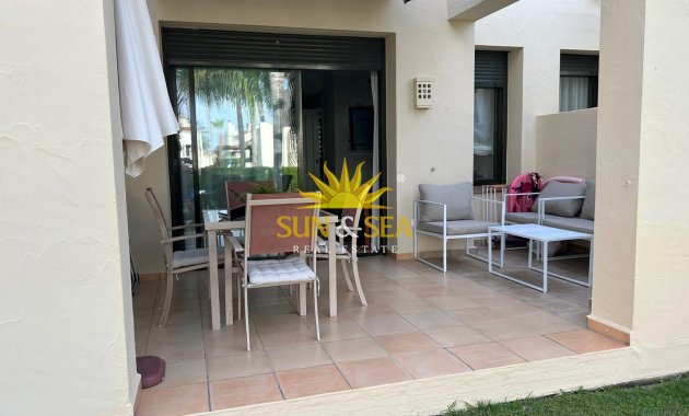 Kurzzeit-Vermietung - Villa - 