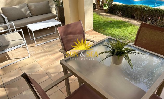 Kurzzeit-Vermietung - Villa - 