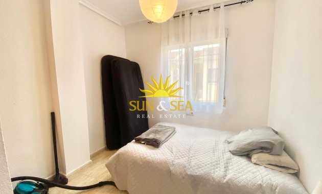 Alquiler a largo plazo - Bungalow - Torrevieja - Aguas Nuevas