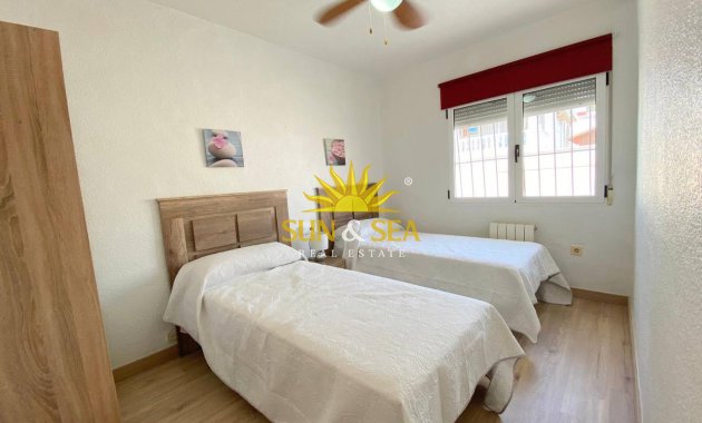 Location à long terme - Villa - Torrevieja - Los Balcones - Los Altos del Edén