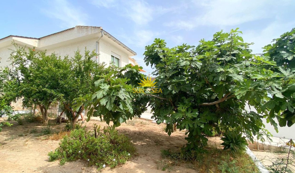 Location à long terme - Villa - Torrevieja - Los Balcones - Los Altos del Edén