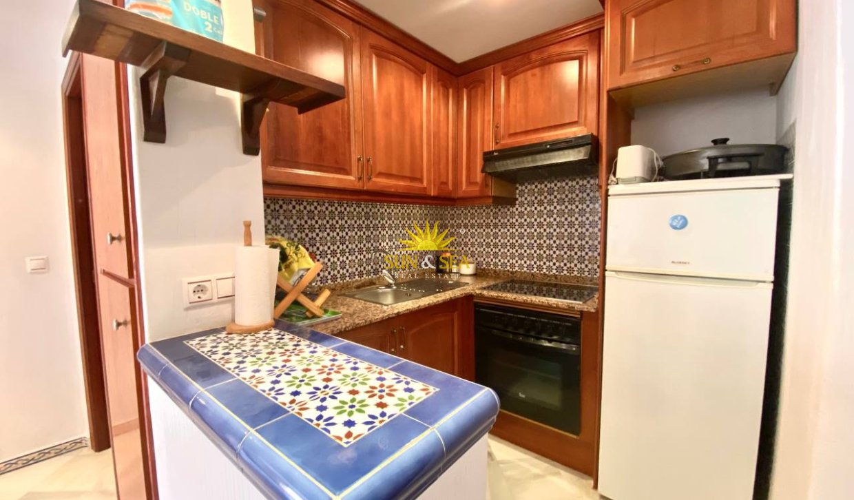 Long Term Rental - Apartment - Torrevieja - Playa de los Locos