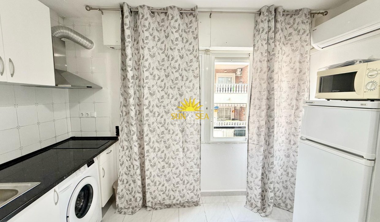 Долгосрочная аренда - Studio apartment - Torrevieja - Centro