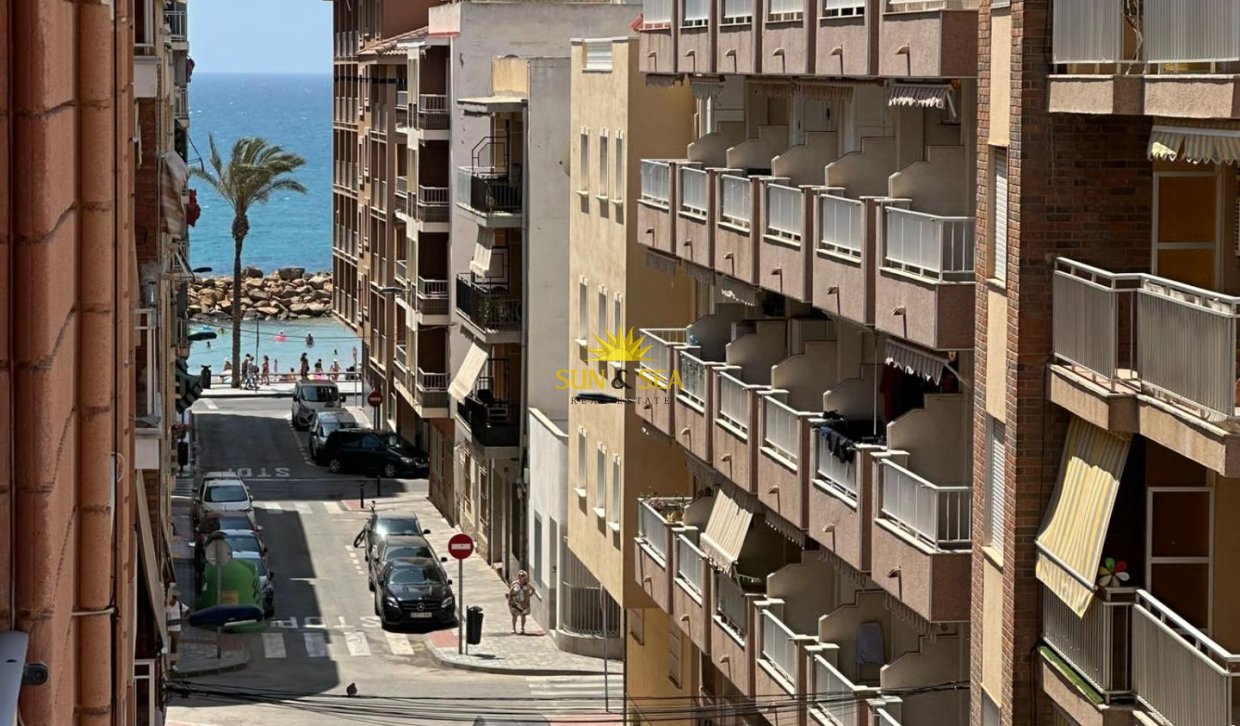 Reventa - Apartamento - Torrevieja - Paseo maritimo