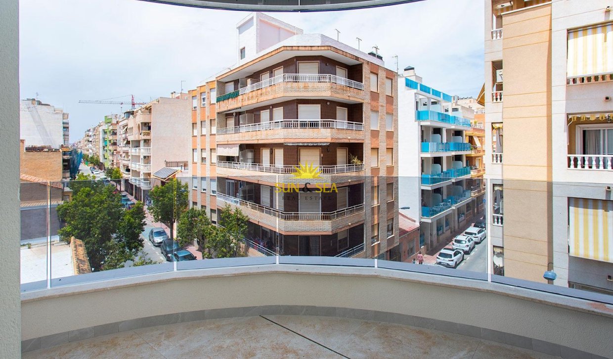 Reventa - Apartamento - Torrevieja - Paseo maritimo