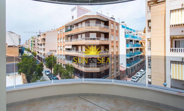 Reventa - Apartamento - Torrevieja - Paseo maritimo